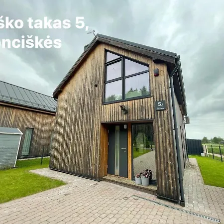 House 777 - Villas Near The